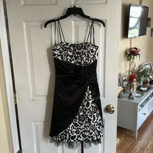 Junior Girl's Dress Corset Back Size S